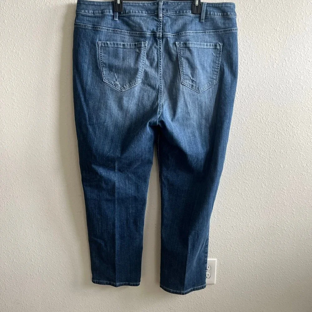 Lane Bryant Women's Straight Leg Medium Wash Distressed Jeans Size 24